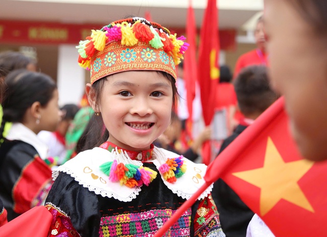Hân hoan ngày tựu trường nơi địa đầu Tổ quốc- Ảnh 2. Hân hoan ngày tựu trường nơi địa đầu Tổ quốc- Ảnh 2.