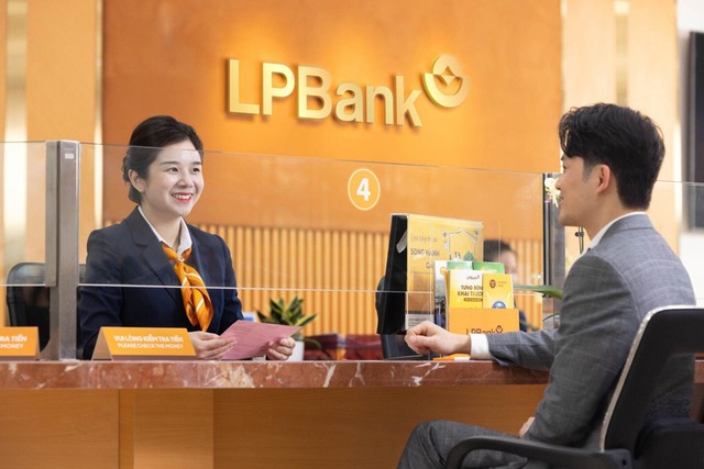 LPBank tiếp tục thu nghìn tỷ trái phiếu- Ảnh 1. LPBank tiếp tục thu nghìn tỷ trái phiếu- Ảnh 1.