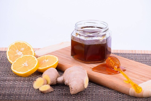 Công thức trà gừng chanh mật ong thải độc cơ thể- Ảnh 2.