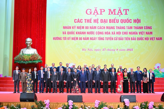 Công bố 10 sự kiện, hoạt động tiêu biểu của Quốc hội năm 2025- Ảnh 3.