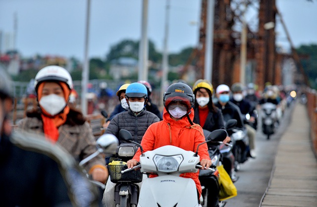 Không khí lạnh mạnh tràn về đúng ngày đầu tiên của năm mới- Ảnh 1.