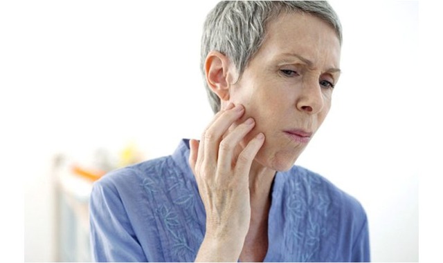 Mất răng ở người cao tuổi: Coi chừng nguy cơ suy dinh dưỡng và kiệt quệ sức khỏe- Ảnh 1.