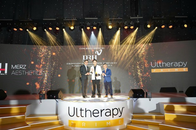 Không cần thực hiện xâm lấn, Dr.Huy Clinic làm chủ xu hướng trẻ da an toàn- Ảnh 3.