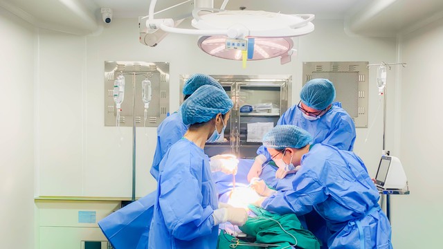 Bệnh viện Hữu nghị Việt Đức ký kết hợp tác chuyên môn với Bệnh viện Quốc tế Thăng Long Lạc Việt- Ảnh 2.