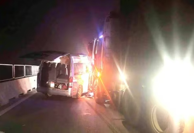 Tai nạn trên cao tốc Bắc Nam khiến 4 người tử vong, 6 người bị thương- Ảnh 1.