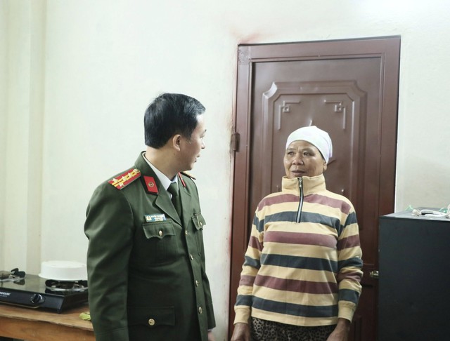 Trao mái ấm, đón xuân sớm ở vùng quê Hà Tĩnh- Ảnh 5.