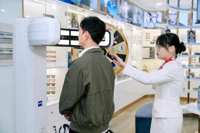 Khai trương Trung tâm kính mắt Quốc tế Việt - Nga tại Hà Nội- Ảnh 2.