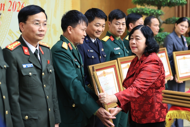 Thủ tướng: 'Chiến dịch Quang Trung' là cuộc chạy đua vì bữa cơm Tết sum vầy của nhân dân- Ảnh 4.