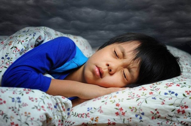 Vì sao rối loạn giấc ngủ ở trẻ em thành thị gia tăng?- Ảnh 1.