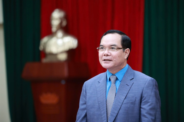 'Xây dựng giai cấp công nhân Việt Nam hiện đại, lớn mạnh trong kỷ nguyên phát triển của dân tộc'- Ảnh 1.