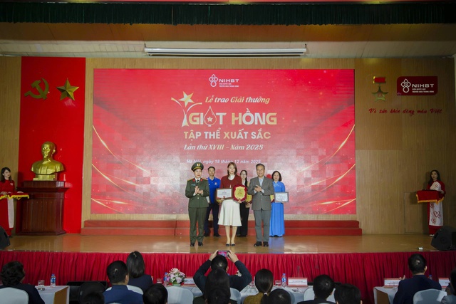 Hành trình đồng hành vì sự sống người bệnh- Ảnh 6. Hành trình đồng hành vì sự sống người bệnh- Ảnh 6.