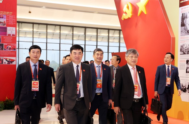 Đại hội XIV của Đảng: Hôm nay, Đại biểu dự phiên thảo luận tại hội trường về các văn kiện Đại hội- Ảnh 4.