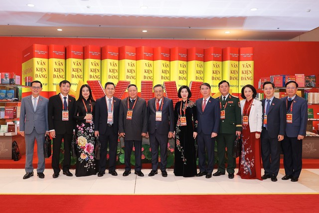 Hình ảnh đại biểu dự Đại hội XIV của Đảng trong ngày làm việc thứ ba- Ảnh 3.