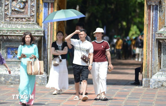 Cẩn trọng tránh bẫy lừa đảo khi đặt phòng, vé máy bay dịp Tết- Ảnh 1.