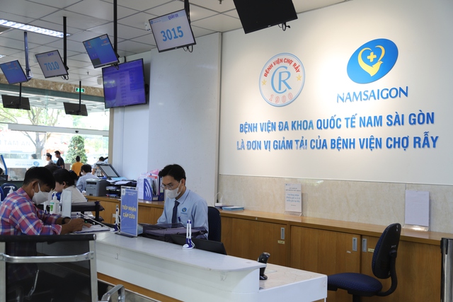 Bệnh viện Đa khoa Quốc tế Nam Sài Gòn vận hành 'siêu máy' MRI hiện đại- Ảnh 2.