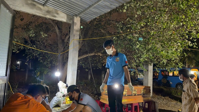 Truy tìm danh tính người đàn ông tử vong ở Lâm Đồng- Ảnh 1. Truy tìm danh tính người đàn ông tử vong ở Lâm Đồng- Ảnh 1.