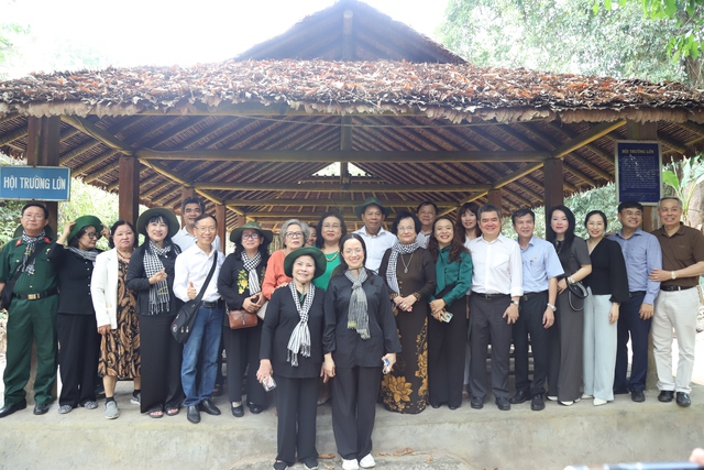 CLB Truyền thống Ban Dân y miền Nam tiếp tục phát huy vai trò kết nối các thế hệ thầy thuốc- Ảnh 2. CLB Truyền thống Ban Dân y miền Nam tiếp tục phát huy vai trò kết nối các thế hệ thầy thuốc- Ảnh 2.