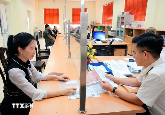 Mức xử phạt đối với 9 hành vi vi phạm hành chính trong lĩnh vực phí và lệ phí- Ảnh 1.