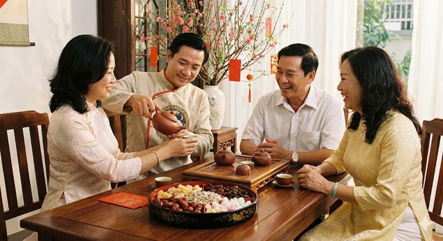 Chén trà xanh tiếp khách đầu năm: Bí quyết chống lão hóa và ngăn ngừa tích mỡ bụng- Ảnh 1.