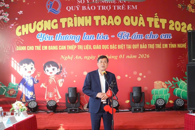 'Tết ấm cho em' đến với trẻ rối loạn phổ tự kỷ ở Nghệ An- Ảnh 1.