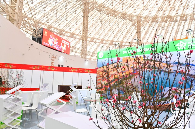 Hình ảnh mới nhất về Hội chợ Mùa Xuân 2026 trước ngày khai mạc- Ảnh 4.
