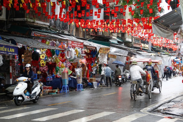 Miền Bắc chuyển mưa rét do không khí lạnh bao phủ- Ảnh 1. Miền Bắc chuyển mưa rét do không khí lạnh bao phủ- Ảnh 1.