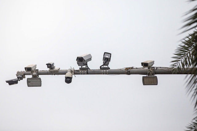 Không chấp hành nộp phạt vi phạm giao thông sẽ bị cưỡng chế khấu trừ lương, tài khoản- Ảnh 1. Không chấp hành nộp phạt vi phạm giao thông sẽ bị cưỡng chế khấu trừ lương, tài khoản- Ảnh 1.