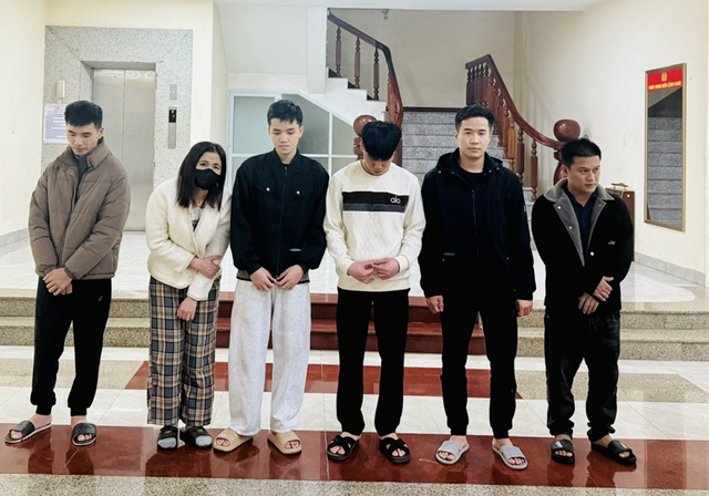 Triệt phá đường dây đánh bạc công nghệ cao quy mô khoảng 100 tỷ đồng ở Quảng Trị- Ảnh 1.