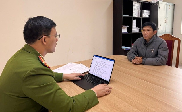 Dựng rạp đám cưới lấn đường gây tai nạn chết người- Ảnh 2. Dựng rạp đám cưới lấn đường gây tai nạn chết người- Ảnh 2.