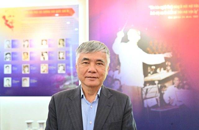 'Nguyện vì dân' - Khúc chính ca từ chiếc huy hiệu đỏ thắm- Ảnh 1.