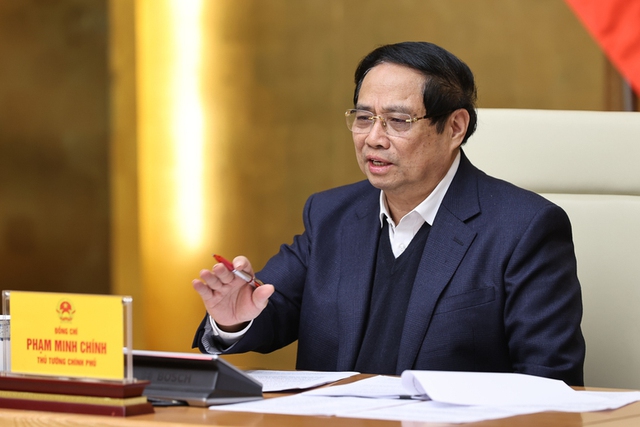 Thủ tướng: Hỗ trợ 5-10 triệu đồng cho người dân ở các tỉnh miền Trung có nhà phải sửa chữa, bị sập- Ảnh 2.