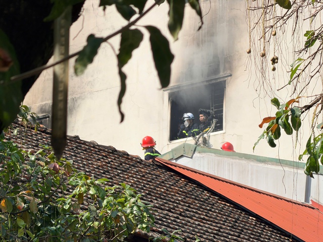 Hà Nội: cháy nhà 7 tầng tại Hà Đông khiến 2 người tử vong, 1 người bị thương- Ảnh 6.