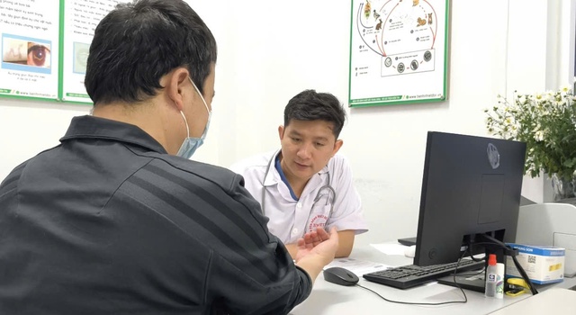 Người đàn ông hay ăn đồ sống và tiết canh, nhiễm sán dây gần 1m- Ảnh 2. Người đàn ông hay ăn đồ sống và tiết canh, nhiễm sán dây gần 1m- Ảnh 2.