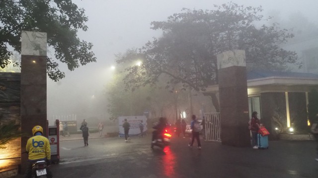 Hà Nội lại tái diễn ô nhiễm không khí nghiêm trọng- Ảnh 1.