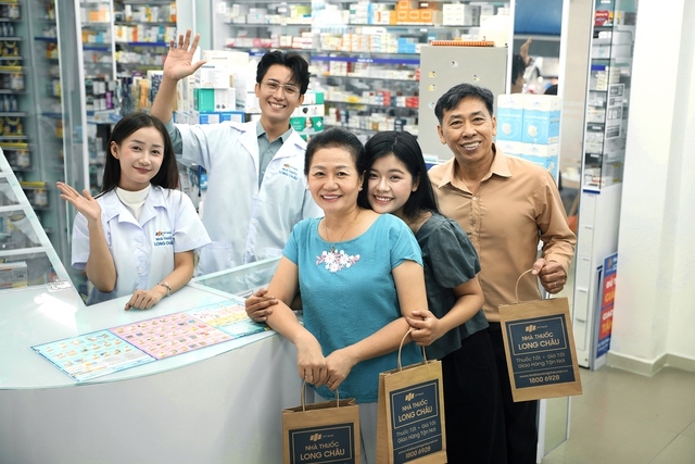 Long Châu có hơn 320 nhà thuốc hoạt động xuyên Tết Bính Ngọ- Ảnh 1.