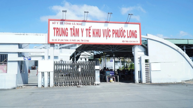 Tất cả trung tâm y tế tại Cà Mau hoàn tất chi trả nợ lương cho nhân viên y tế- Ảnh 1.