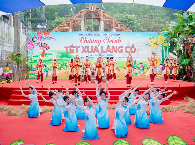 Tái hiện Tết cổ truyền tại một trong những ngôi làng cổ đẹp nhất Việt Nam- Ảnh 1.