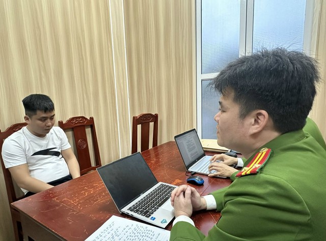 Đột kích hầm ngầm kiên cố, thu giữ hai cá thể hổ quý hiếm- Ảnh 3. Đột kích hầm ngầm kiên cố, thu giữ hai cá thể hổ quý hiếm- Ảnh 3.