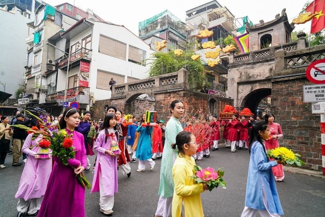 Không khí lạnh tràn về đúng ngày mùng 1 Tết- Ảnh 1.