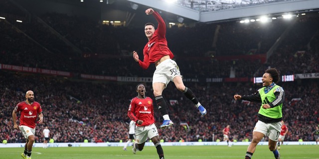 Premier League: M.U thắng kịch tính, Pep tức giận khi Man City bị chia điểm- Ảnh 1. Premier League: M.U thắng kịch tính, Pep tức giận khi Man City bị chia điểm- Ảnh 1.