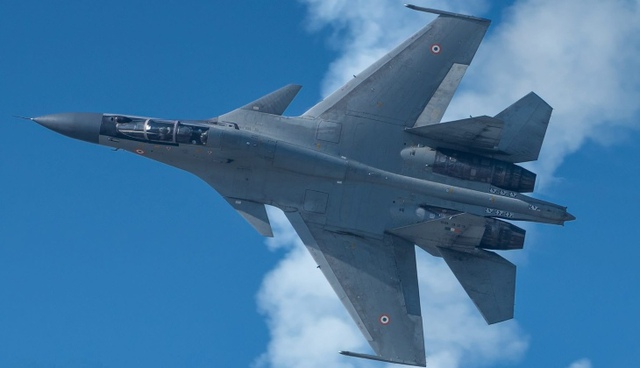 Vì sao Ấn Độ từng từ chối đề xuất sản xuất tiêm kích Su-35 với Nga?- Ảnh 2.