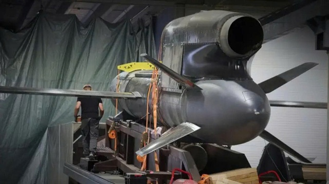 Nga đánh sập dây chuyền sản xuất tên lửa chủ lực của Ukraine- Ảnh 1.