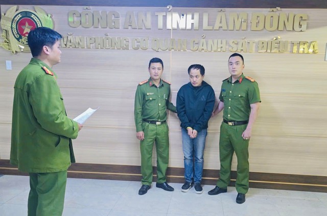 Cựu nhân viên tài chính giăng bẫy vay online, chiếm đoạt hơn 800 triệu đồng- Ảnh 1. Cựu nhân viên tài chính giăng bẫy vay online, chiếm đoạt hơn 800 triệu đồng- Ảnh 1.