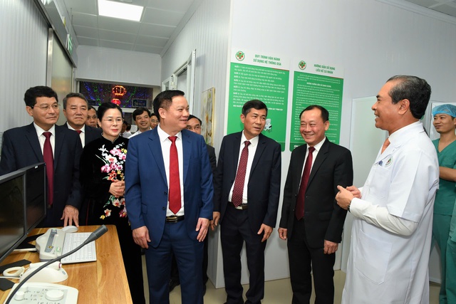 Bệnh viện Đa khoa TP Vinh tiên phong chuyển đổi số, tạo nền tảng phát triển bền vững- Ảnh 5.