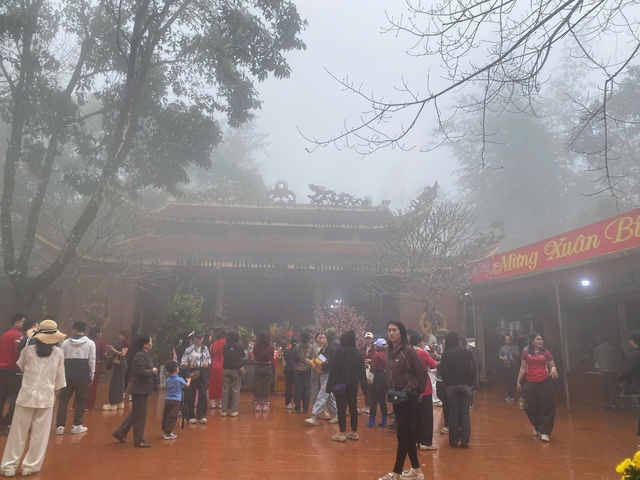 Lễ mở cổng trời nơi ‘huyệt đạo thiêng’ xứ Thanh- Ảnh 3.