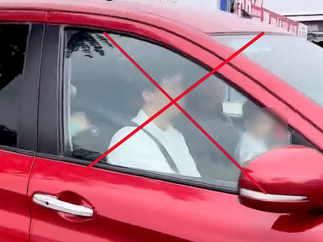 Hình ảnh trẻ nhỏ ngồi trước vô lăng khi ô tô đang lưu thông trên đường phố Hà Nội khiến dư luận bức xúc, lực lượng chức năng nhanh chóng vào cuộc xác minh, xử phạt.