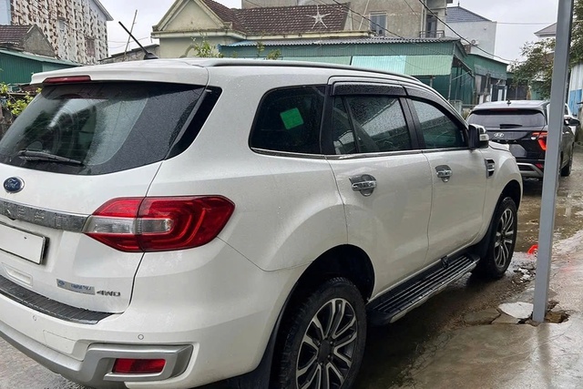 Khởi tố người đàn ông điều thêm ô tô chặn xe ngày mùng 2 Tết- Ảnh 2.