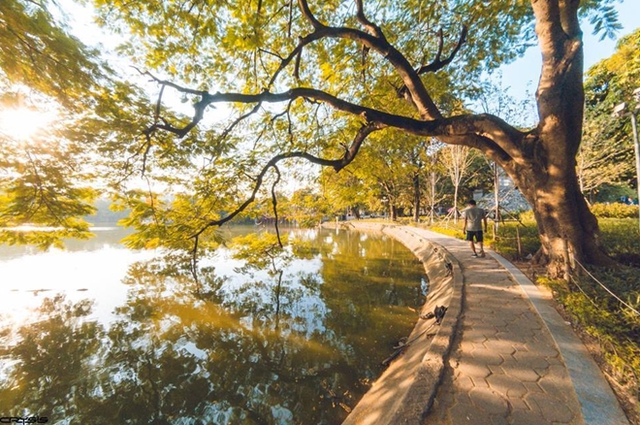 Miền Bắc tăng nhiệt tới 28 độ C, Trung và Nam Bộ mưa dông diện rộng- Ảnh 1.