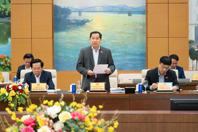 Gần 69% ứng cử viên ĐBQH có trình độ trên đại học- Ảnh 2.