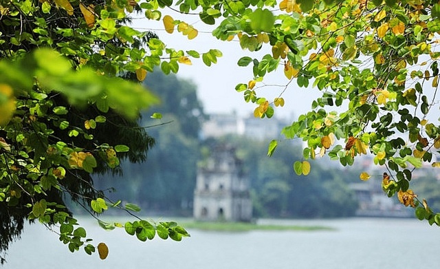 Hà Nội cao nhất 28 độ C, nhiều khu vực trên cả nước có mưa dông- Ảnh 1.